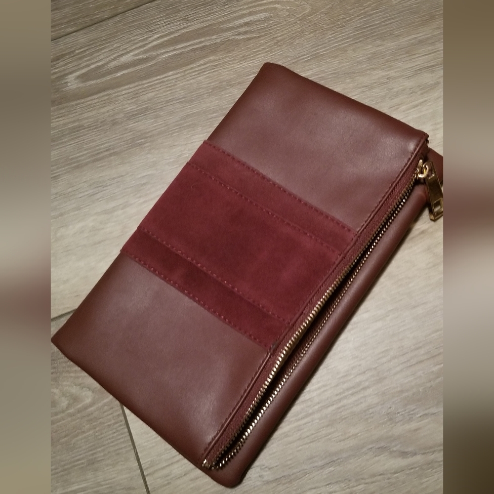 Summer and Rose Clutch Burgundy Bag